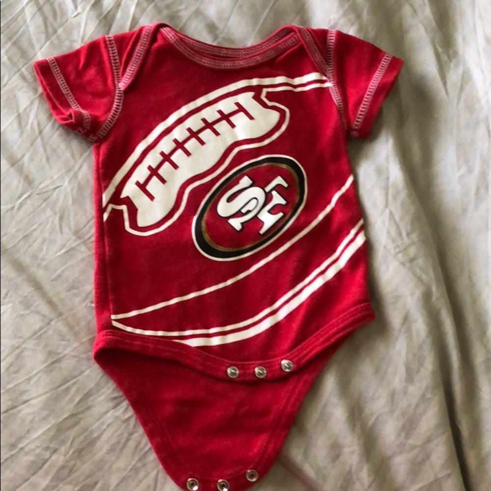 49ers onesie 0/3 months